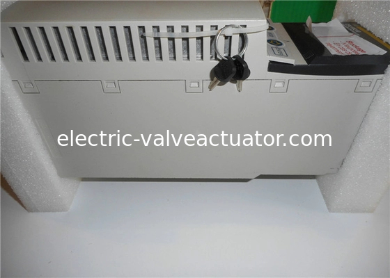 Καλή τιμή. Κβαντικό βάρος 10 PLC ΚΜΕ 2.00lbs 140CPU65260 Modicon το /2/ 4 αυλακώσεις σε απευθείας σύνδεση