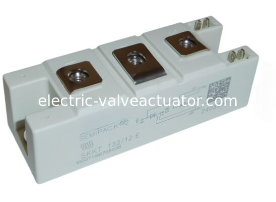 Καλή τιμή. SEMIKRON SKKT132/12E Μονάδα SCR 1200V 132A Διπλός Θυρίστορας SKKT132 σε απευθείας σύνδεση